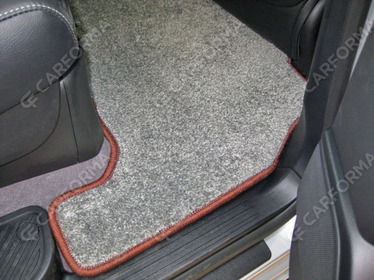 Коврики на Toyota Land Cruiser 200 2007&nbsp;-&nbsp;2021 в Чебоксарах