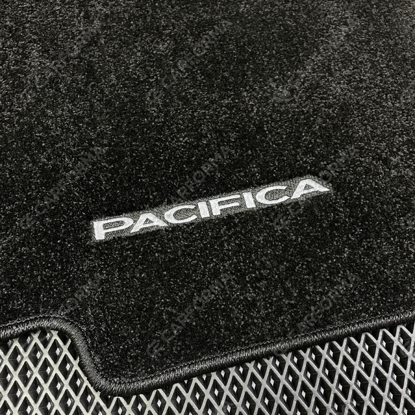 Ворсовые коврики на Chrysler Pacifica II 2016&nbsp;-&nbsp;2026 в Чебоксарах