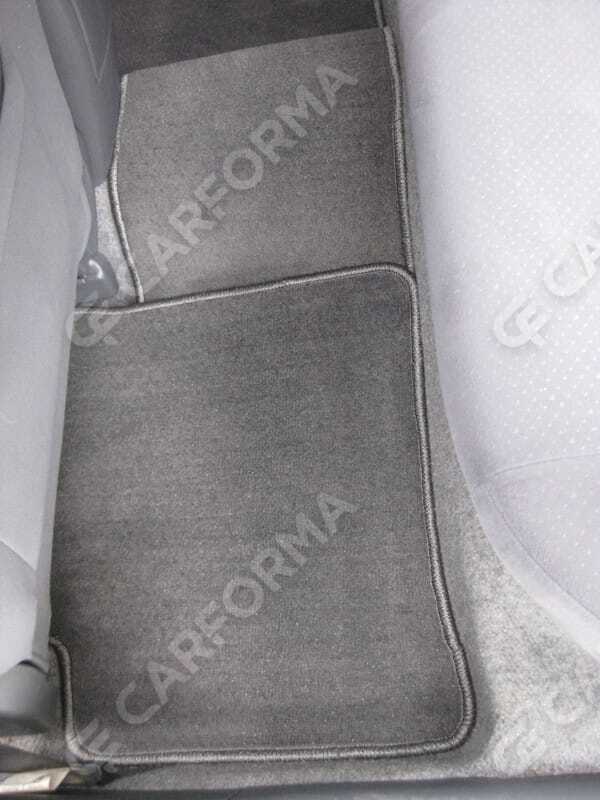 Ворсовые коврики на Toyota Prius (20) 2004&nbsp;-&nbsp;2009 в Чебоксарах