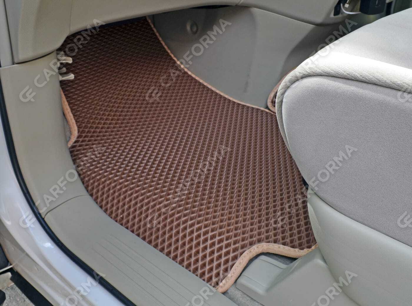 Ворсовые коврики на Toyota Estima III 2006&nbsp;-&nbsp;2019 в Чебоксарах