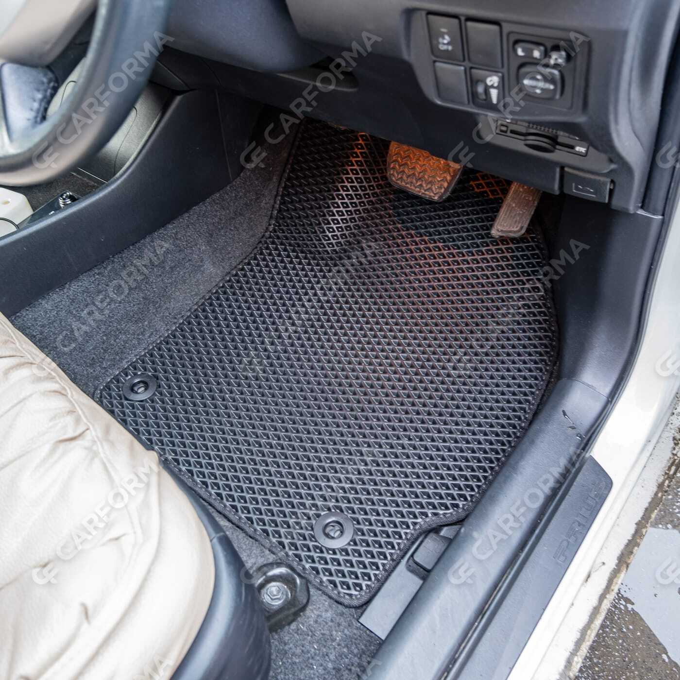 Ворсовые коврики на Toyota Prius (30) 2009&nbsp;-&nbsp;2016 в Чебоксарах