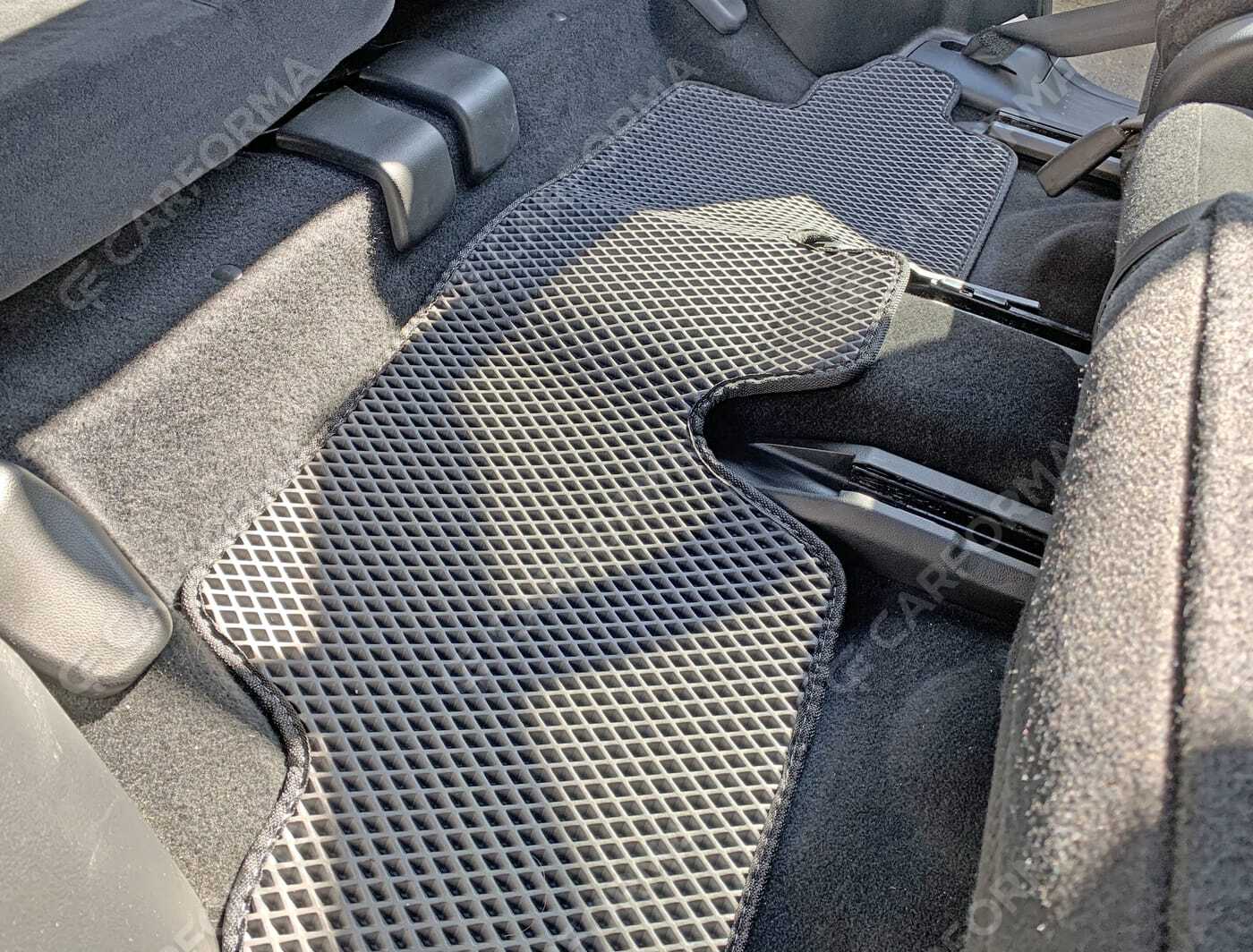 Ворсовые коврики на Honda Stream II 2006&nbsp;-&nbsp;2014 в Чебоксарах