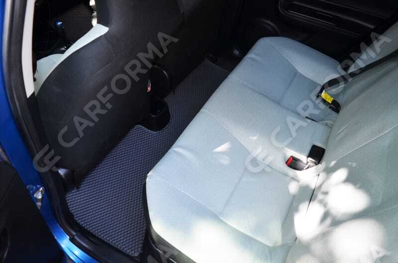 Коврики на Toyota Prius C 2011&nbsp;-&nbsp;2021 в Чебоксарах