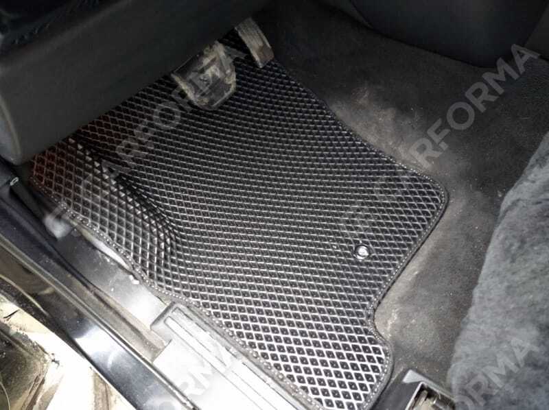 Ворсовые коврики на Land Rover Discovery III 2004&nbsp;-&nbsp;2009 в Чебоксарах