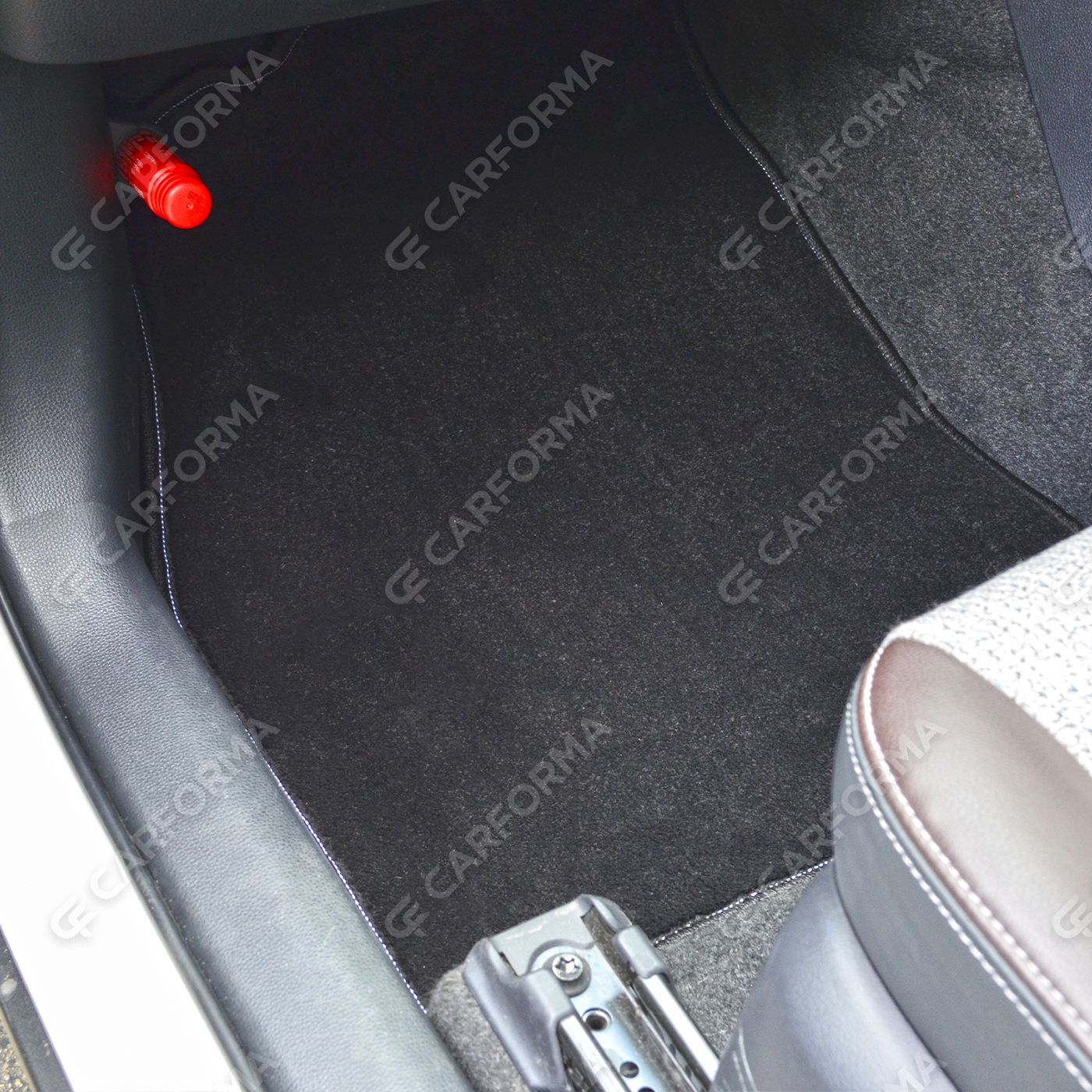 Коврики на Toyota Yaris IV 2019&nbsp;-&nbsp;2026 в Чебоксарах