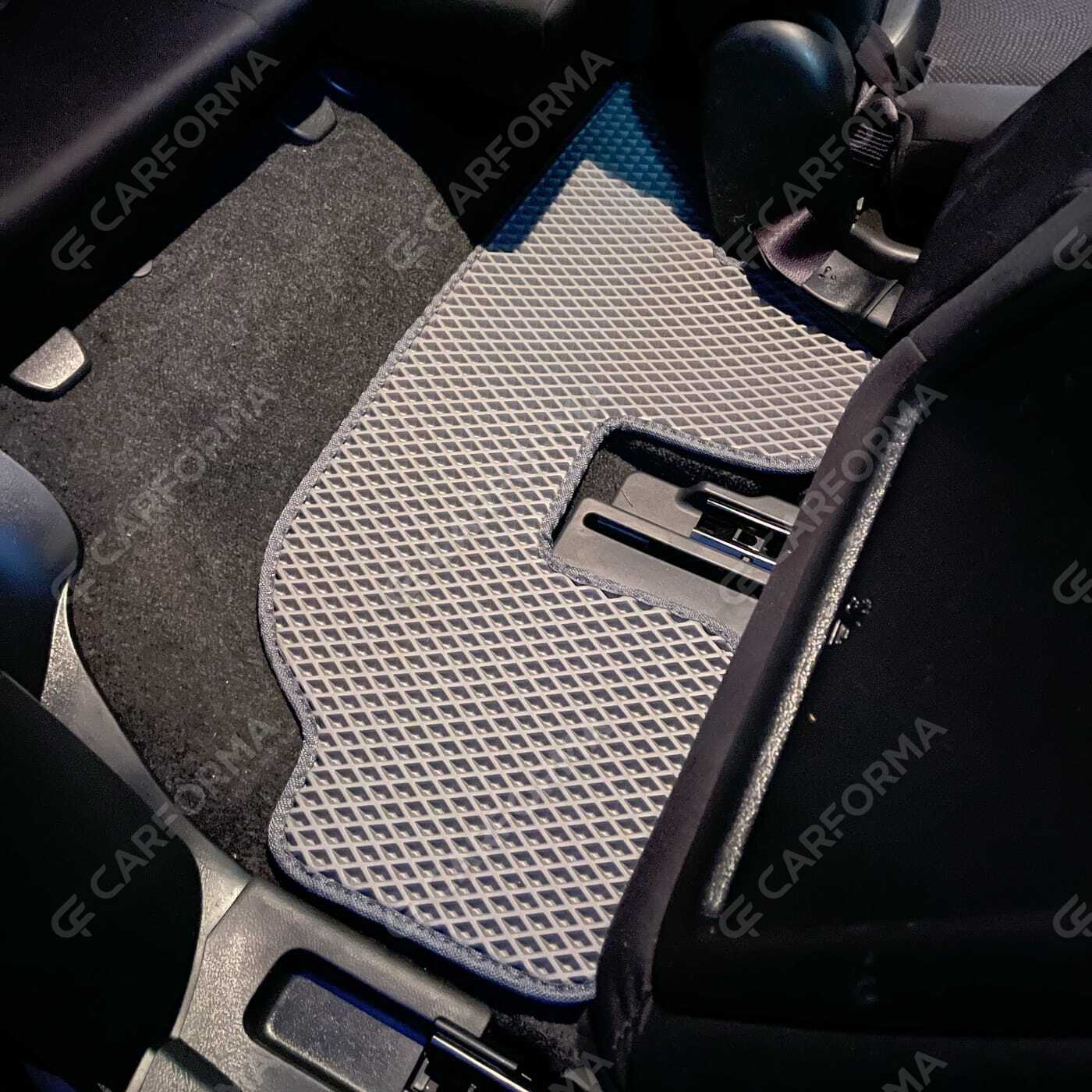 Ворсовые коврики на Toyota Wish II 2009&nbsp;-&nbsp;2017 в Чебоксарах