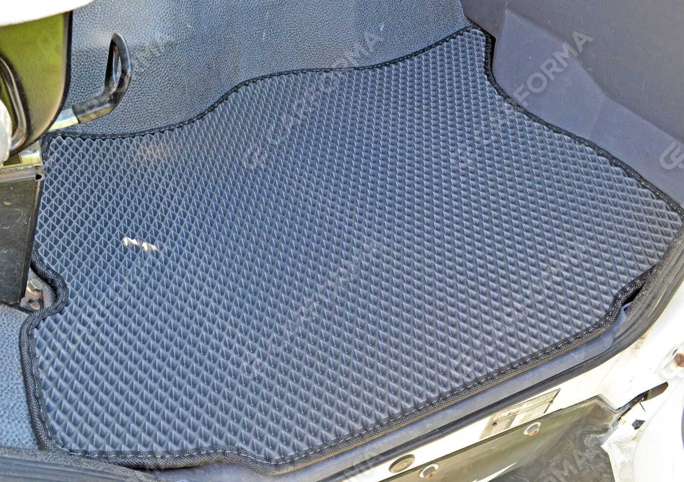 Ворсовые коврики на Mercedes 814 1983&nbsp;-&nbsp;1998 в Чебоксарах