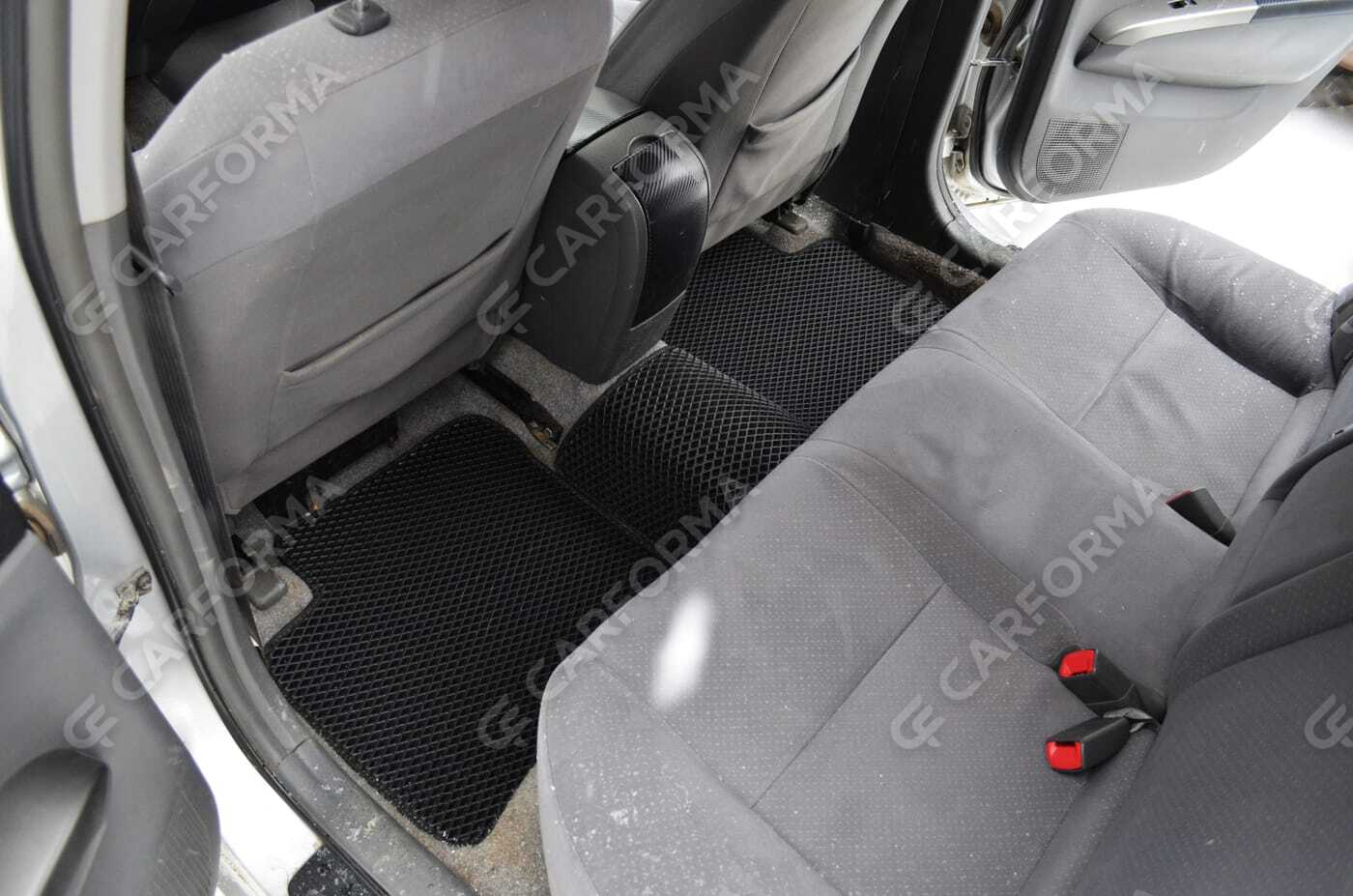 Ворсовые коврики на Toyota Prius (20) 2004&nbsp;-&nbsp;2009 в Чебоксарах