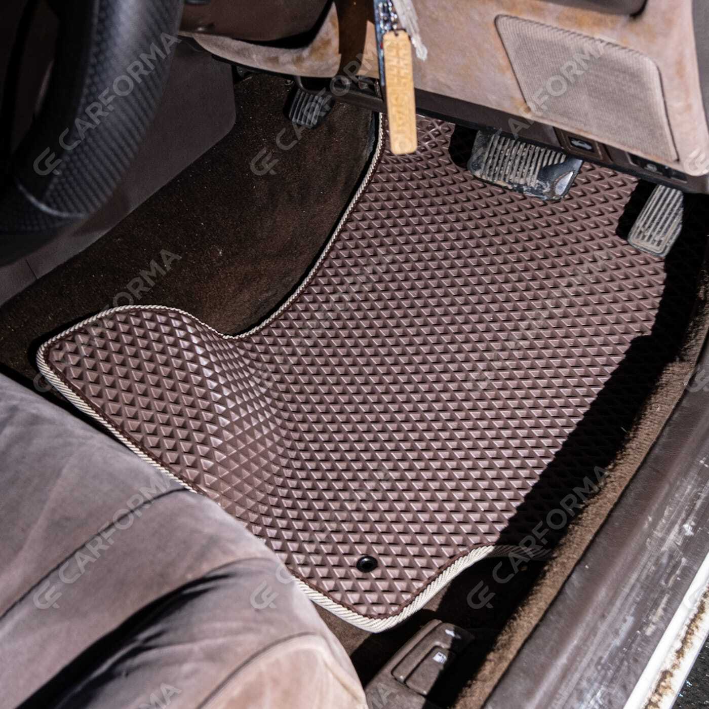 Ворсовые коврики на Toyota Mark II (70) 1984&nbsp;-&nbsp;1997 в Чебоксарах