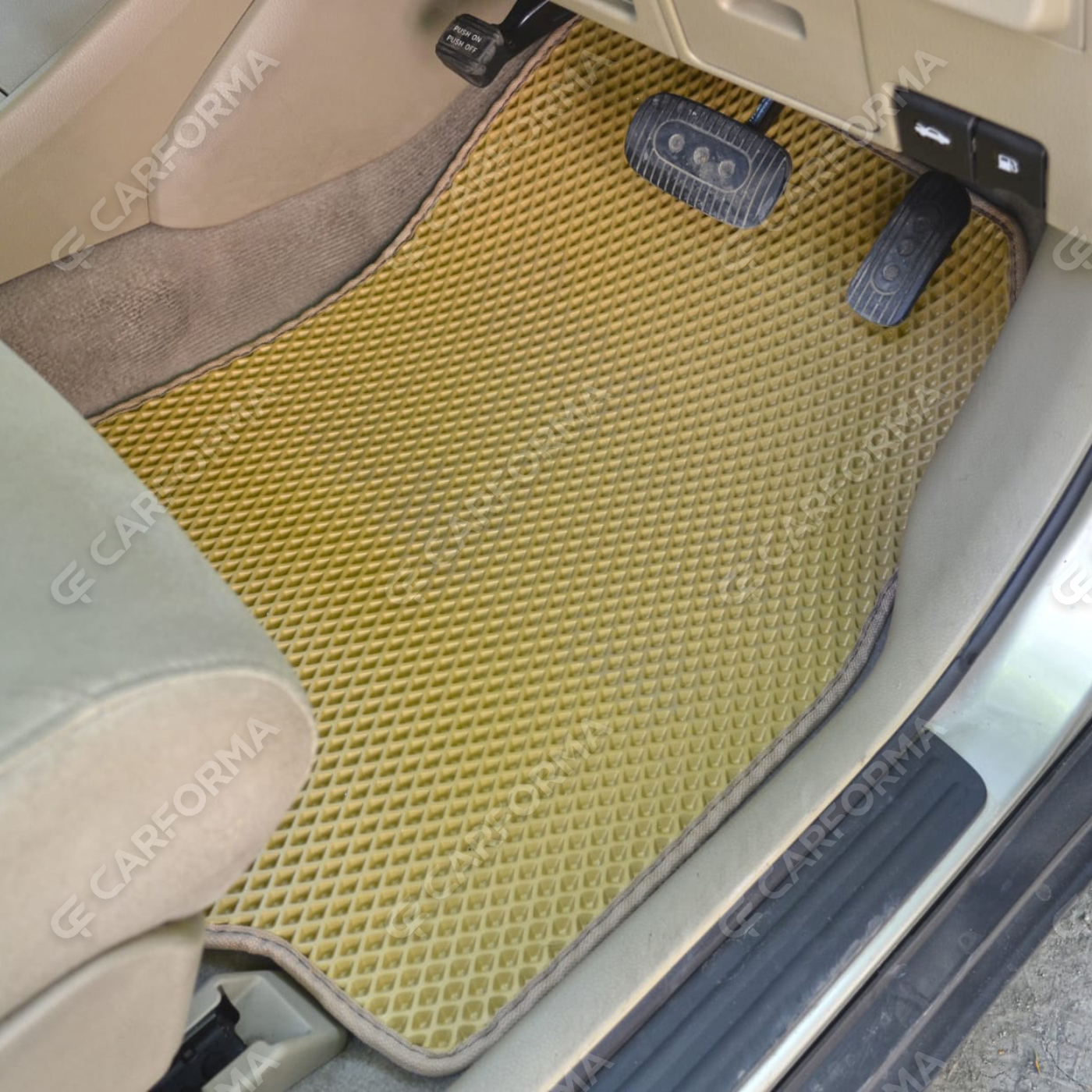 Ворсовые коврики на Nissan Tiida (C11) 2004&nbsp;-&nbsp;2014 в Чебоксарах