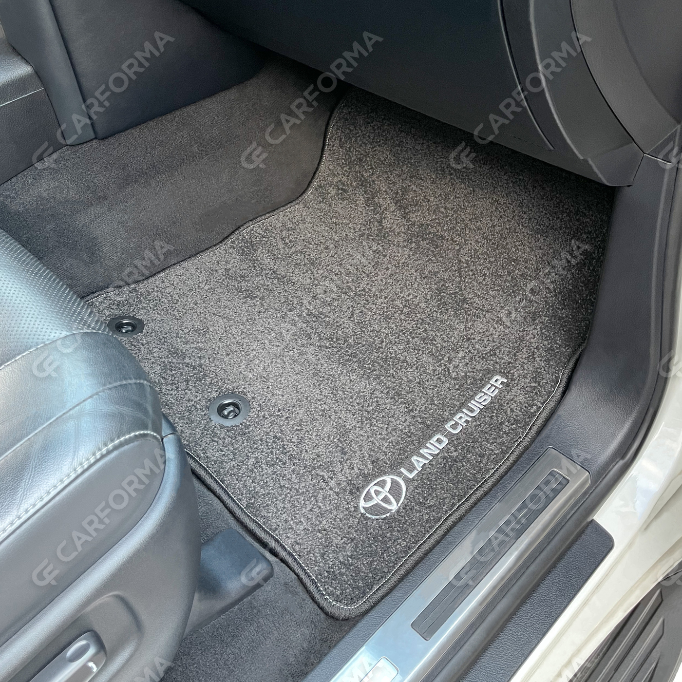 Коврики на Toyota Land Cruiser 200 2007&nbsp;-&nbsp;2021 в Чебоксарах