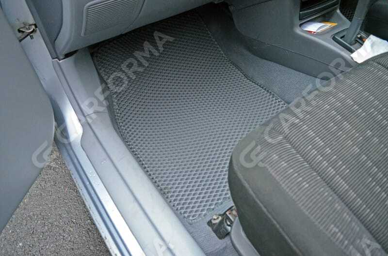 Ворсовые коврики на Toyota Starlet (P90) 1995&nbsp;-&nbsp;1999 в Чебоксарах