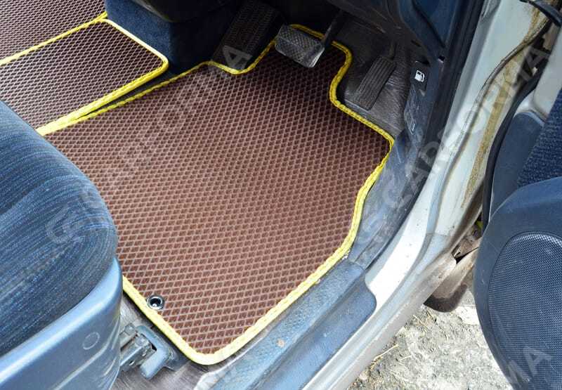 Ворсовые коврики на Honda StepWGN I 1996&nbsp;-&nbsp;2001 в Чебоксарах