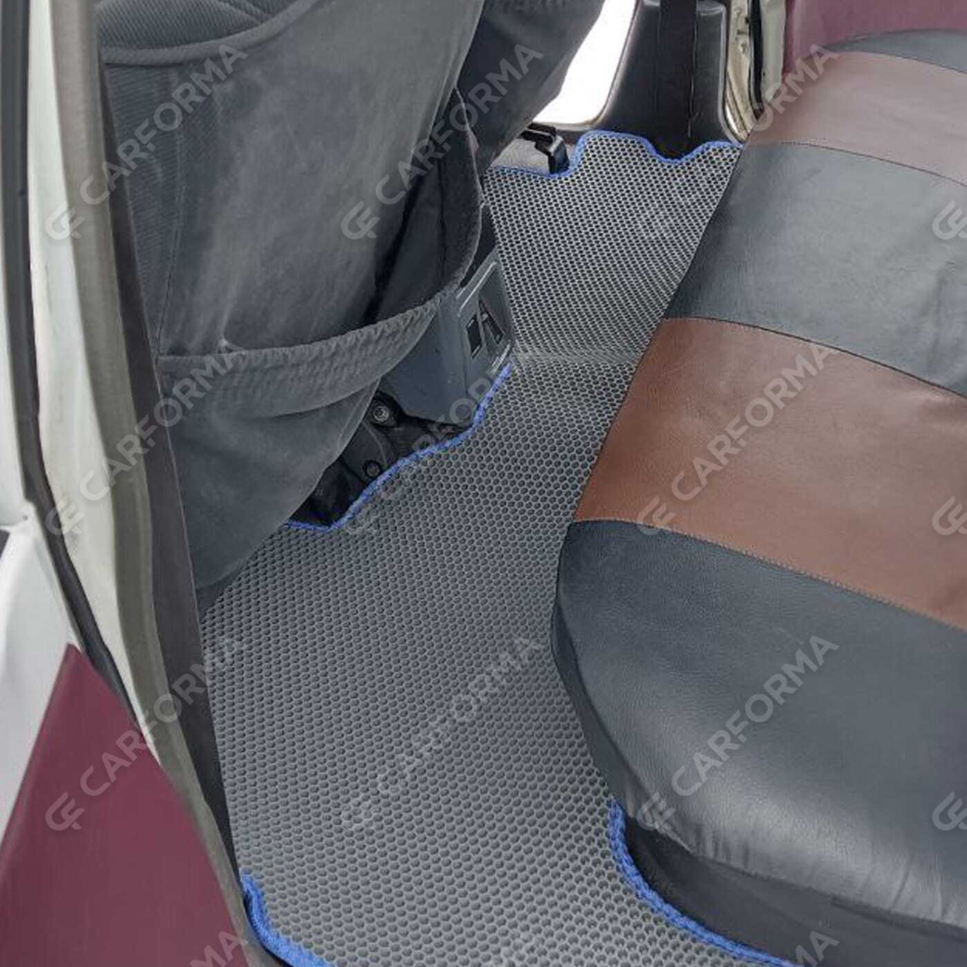 Коврики на Toyota Hilux V 1988&nbsp;-&nbsp;1997 в Чебоксарах