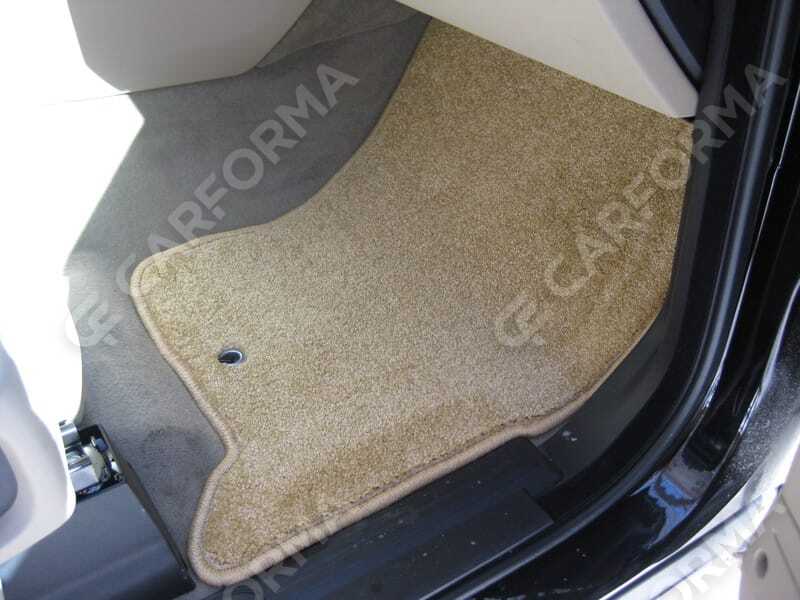 Ворсовые коврики на Land Rover Discovery III 2004&nbsp;-&nbsp;2009 в Чебоксарах