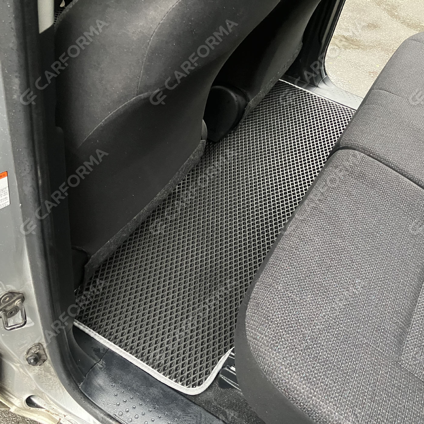 Коврики на Toyota Sienta II 2015&nbsp;-&nbsp;2022 в Чебоксарах