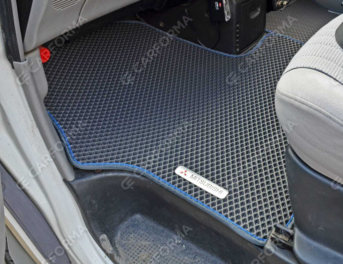 Ворсовые коврики на Mitsubishi Delica 4 1994&nbsp;-&nbsp;2007 в Чебоксарах