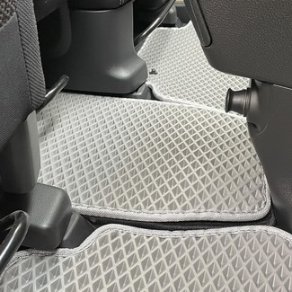 Ворсовые коврики на Nissan Serena (C27) 2016&nbsp;-&nbsp;2022 в Чебоксарах