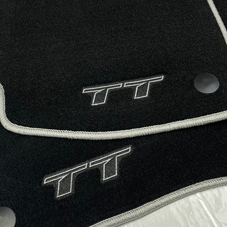 Ворсовые коврики на Audi TT (8N) 1998 - 2006 в Чебоксарах Ворсовые коврики на Audi TT (8N) 1998 - 2006 в Чебоксарах