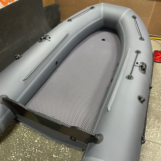 Ворсовые коврики на Лодки Triton AIR 330 НДНД в Чебоксарах Ворсовые коврики на Лодки Triton AIR 330 НДНД в Чебоксарах