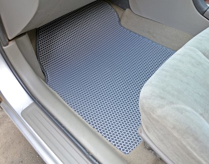 Ворсовые коврики на Nissan Cefiro (A33) 1998 - 2003 в Чебоксарах Ворсовые коврики на Nissan Cefiro (A33) 1998 - 2003 в Чебоксарах