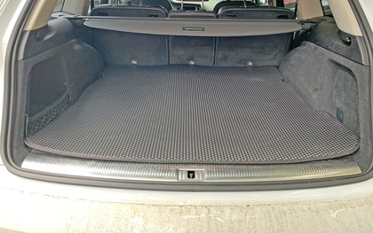 Ворсовые коврики на Audi Q7 I 2005 - 2015 в Чебоксарах Ворсовые коврики на Audi Q7 I 2005 - 2015 в Чебоксарах