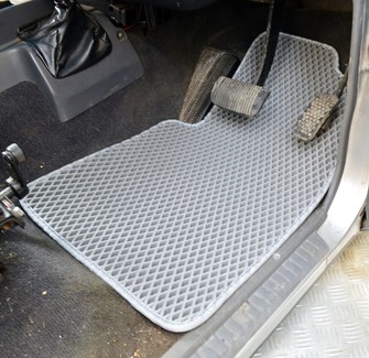 Ворсовые коврики на Toyota Land Cruiser 70 2006&nbsp;-&nbsp;2026 в Чебоксарах