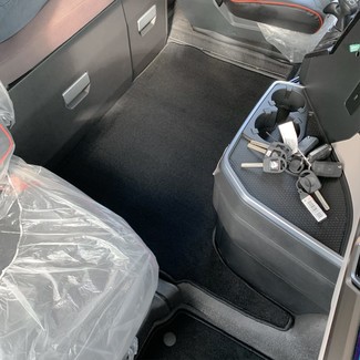 Ворсовые коврики на Howo Sinotruk Sitrak C7H MAX 2023 - 2026 в Чебоксарах Ворсовые коврики на Howo Sinotruk Sitrak C7H MAX 2023 - 2026 в Чебоксарах