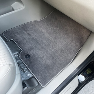 Ворсовые коврики на KIA Carnival III 7 мест 2014 - 2021 в Чебоксарах Ворсовые коврики на KIA Carnival III 7 мест 2014 - 2021 в Чебоксарах