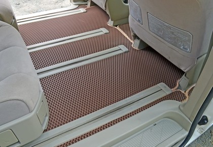 Ворсовые коврики на Toyota Estima III 2006&nbsp;-&nbsp;2019 в Чебоксарах