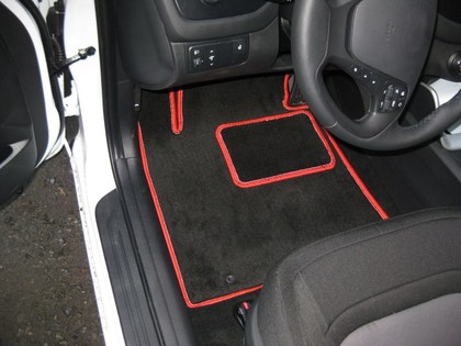 Ворсовые коврики на KIA Ceed II 2012 - 2018 в Чебоксарах Ворсовые коврики на KIA Ceed II 2012 - 2018 в Чебоксарах