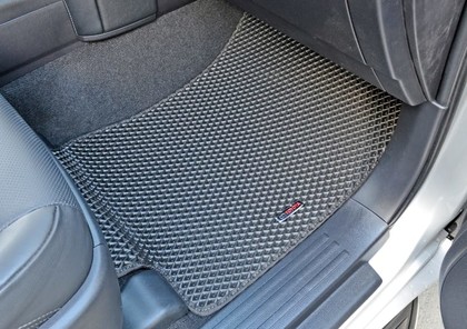 Ворсовые коврики на Toyota Land Cruiser Prado 150 2009&nbsp;-&nbsp;2023 в Чебоксарах