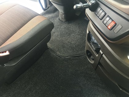 Коврики на КамАЗ К5 широкая кабина 54901 