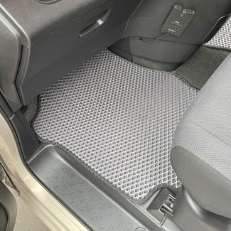 Ворсовые коврики на Nissan Serena (C27) 2016&nbsp;-&nbsp;2022 в Чебоксарах