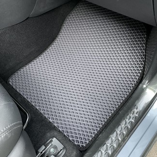 Коврики на Toyota Izoa 2018&nbsp;-&nbsp;2026 в Чебоксарах