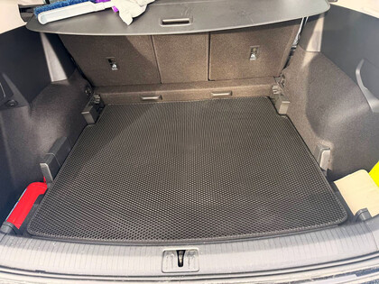 Ворсовые коврики на Volkswagen Tiguan L 2020 - 2026 в Чебоксарах Ворсовые коврики на Volkswagen Tiguan L 2020 - 2026 в Чебоксарах