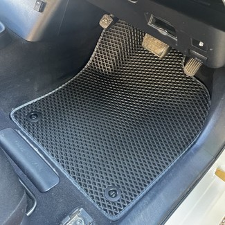 Коврики на Toyota Prius (50) 2015 - 2023 в Чебоксарах Коврики на Toyota Prius (50) 2015 - 2023 в Чебоксарах