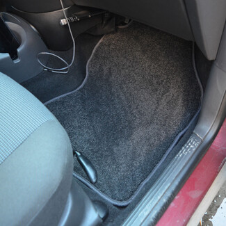 Ворсовые коврики на Ford Focus I 1998 - 2005 в Чебоксарах Ворсовые коврики на Ford Focus I 1998 - 2005 в Чебоксарах