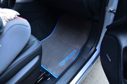 Ворсовые коврики на Subaru Forester V 2018 - 2026 в Чебоксарах Ворсовые коврики на Subaru Forester V 2018 - 2026 в Чебоксарах