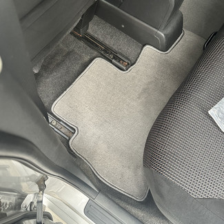 Ворсовые коврики на Nissan Tiida (C11) 2004&nbsp;-&nbsp;2014 в Чебоксарах