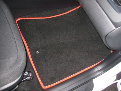 Ворсовые коврики на KIA Ceed II 2012 - 2018 в Чебоксарах Ворсовые коврики на KIA Ceed II 2012 - 2018 в Чебоксарах