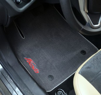 Ворсовые коврики на Ford Fiesta VI 2008 - 2019 в Чебоксарах Ворсовые коврики на Ford Fiesta VI 2008 - 2019 в Чебоксарах