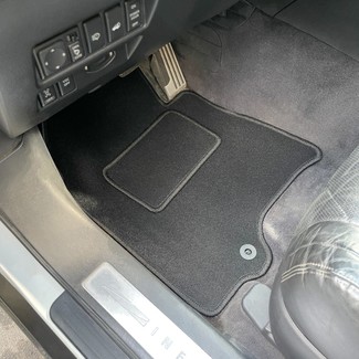 Коврики на Infiniti QX70 2013 - 2019 в Чебоксарах Коврики на Infiniti QX70 2013 - 2019 в Чебоксарах