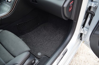 Ворсовые коврики на Mercedes C (W205) 2014 - 2023 в Чебоксарах Ворсовые коврики на Mercedes C (W205) 2014 - 2023 в Чебоксарах