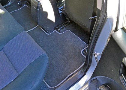 Ворсовые коврики на Toyota Corolla Fielder (E16) 2012 - 2017 в Чебоксарах Ворсовые коврики на Toyota Corolla Fielder (E16) 2012 - 2017 в Чебоксарах