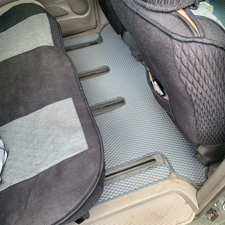Ворсовые коврики на Toyota Estima II 2000&nbsp;-&nbsp;2005 в Чебоксарах
