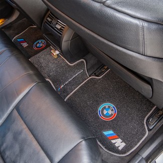 Ворсовые коврики на BMW 5 (F10/F11) 2010 - 2017 в Чебоксарах Ворсовые коврики на BMW 5 (F10/F11) 2010 - 2017 в Чебоксарах