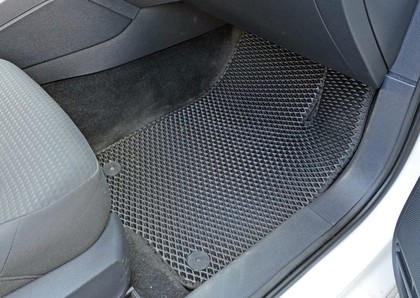 Ворсовые коврики на Volkswagen Jetta VI 2010 - 2019 в Чебоксарах Ворсовые коврики на Volkswagen Jetta VI 2010 - 2019 в Чебоксарах