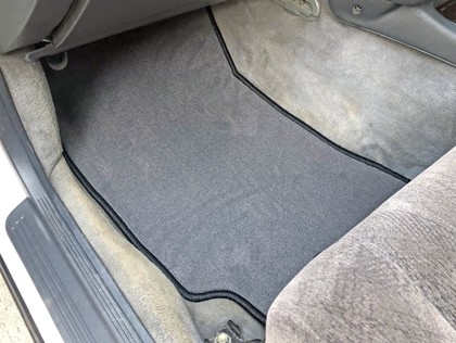 Ворсовые коврики на Toyota Crown (S140) 1991&nbsp;-&nbsp;1995 в Чебоксарах