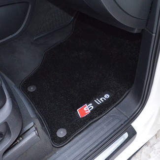 Ворсовые коврики на Audi Q7 I 2005 - 2015 в Чебоксарах Ворсовые коврики на Audi Q7 I 2005 - 2015 в Чебоксарах